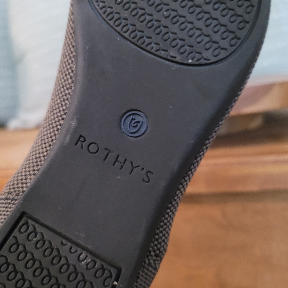 Rothys Retired Walnut Python Point Flats Sz 7 - image 5